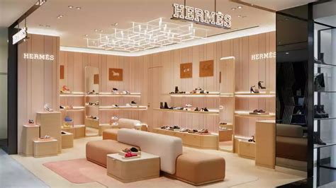 hermes osaka|Hermès Shoe Store at Hankyu Umeda Department Store.